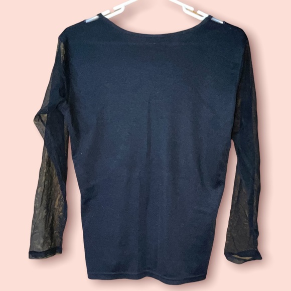 🎀No flaws satin top - Picture 4 of 5